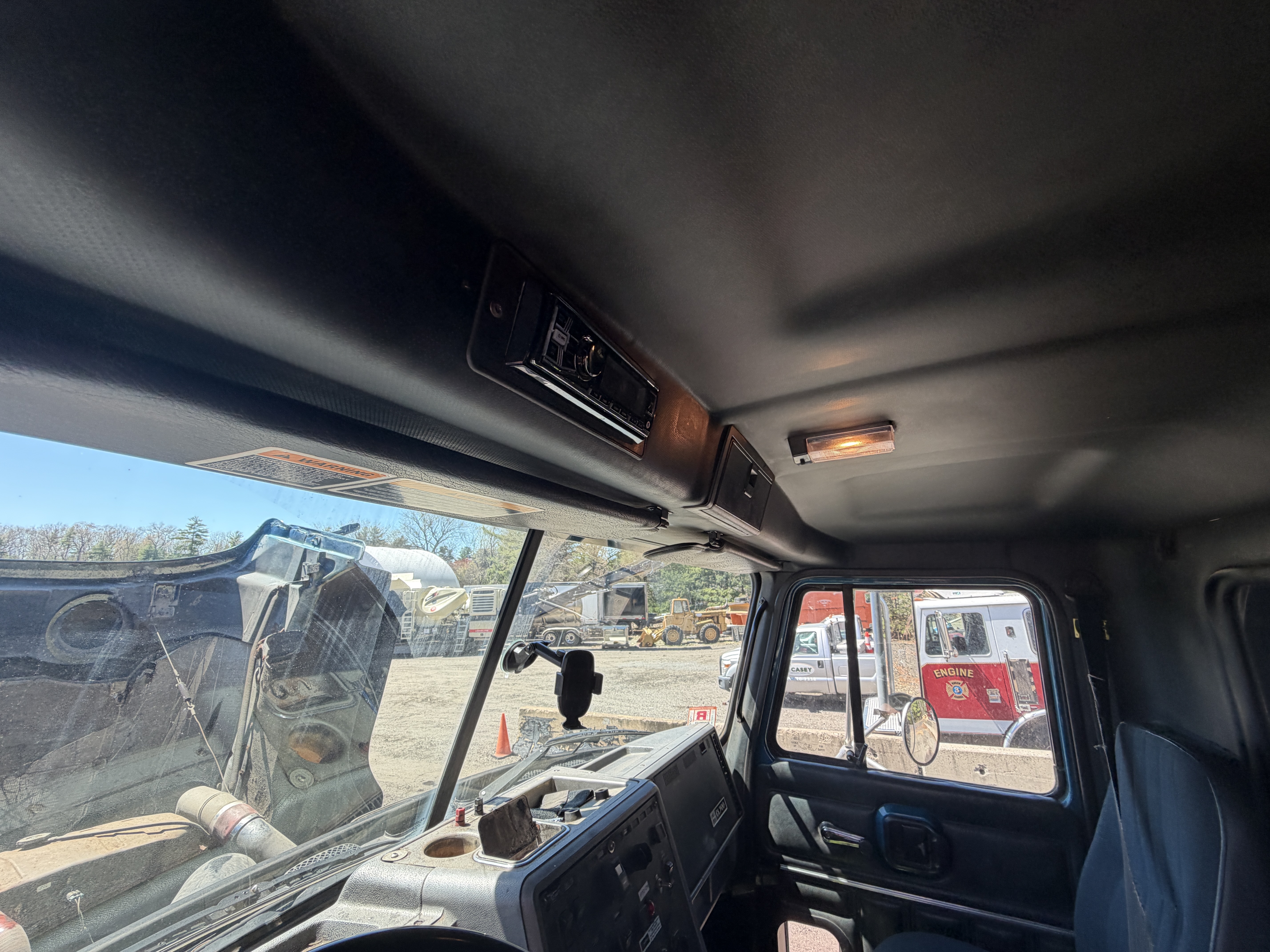 Mack Conventional Dump Truck w/ BeauRoc Body