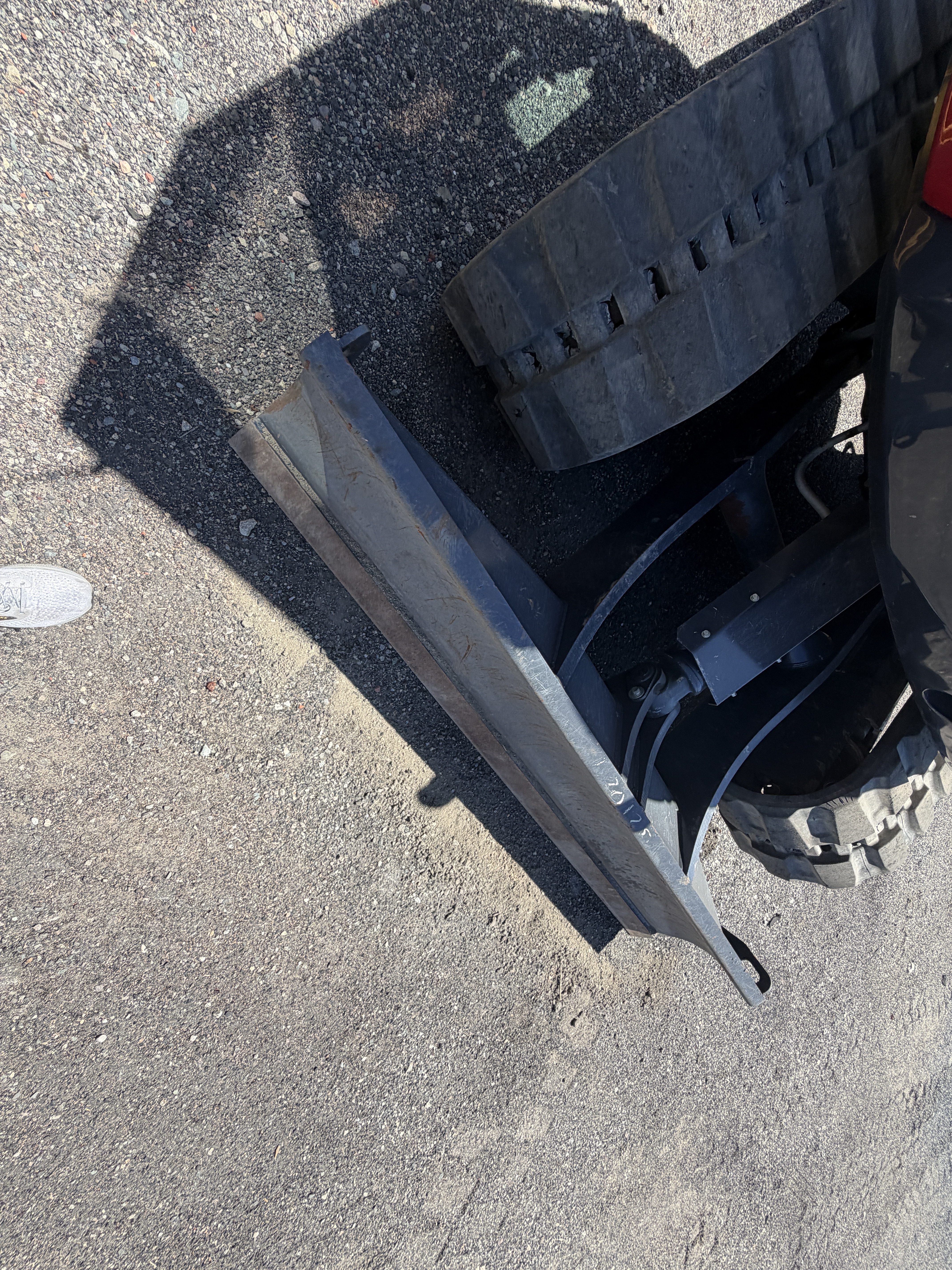 Yanmar ViO100 Compact Excavator — 130.9 Hours, Thumb + 2 Buckets