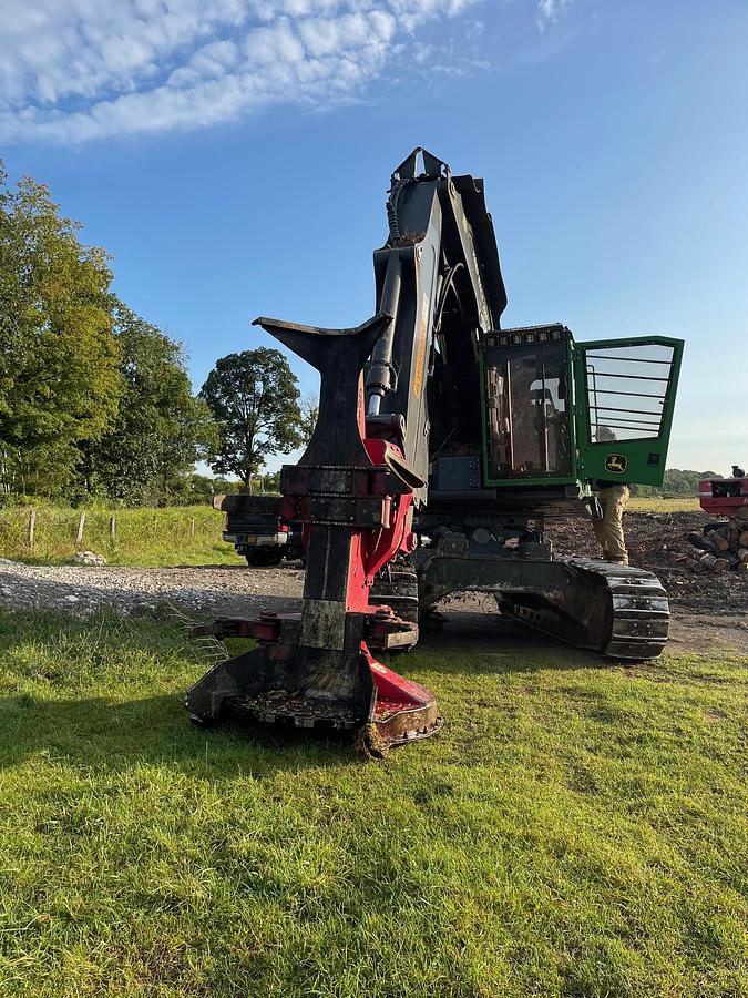 2018 John Deere 859 M