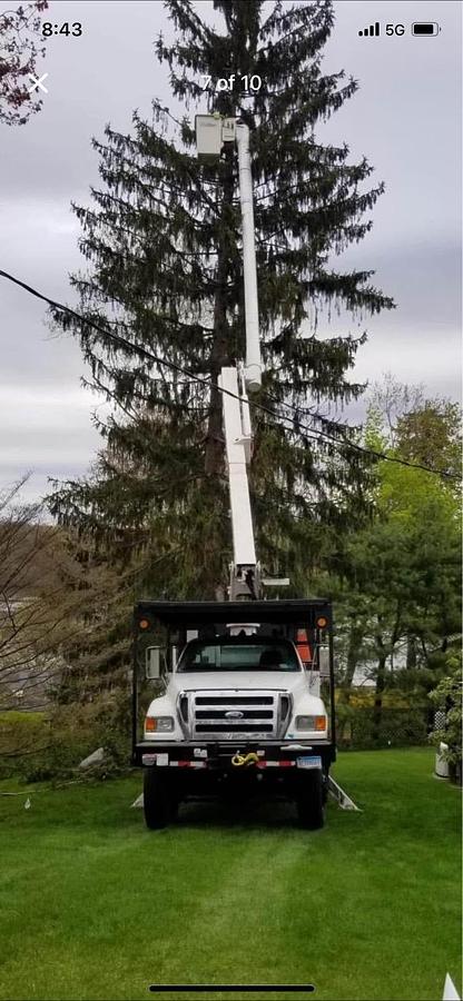 2004 Ford F 750 Altec 75' Boom Lift