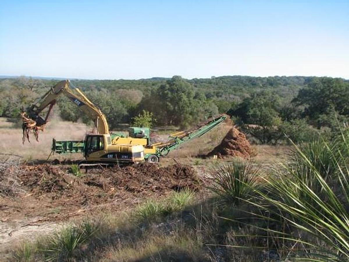 2007 Progrind 3060 Horizontal Grinder