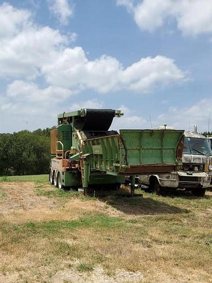 2007 Progrind 3060 Horizontal Grinder