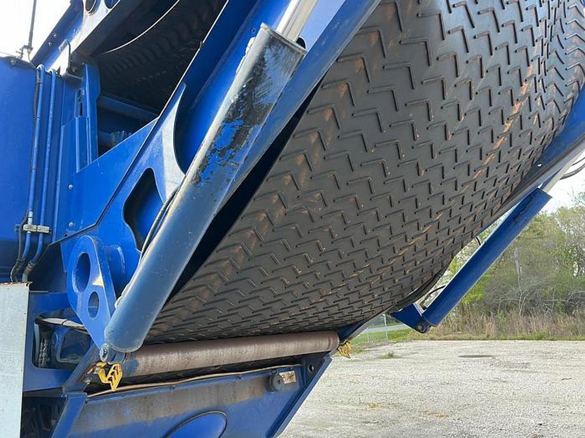 2018 Peterson 5710 D Trax