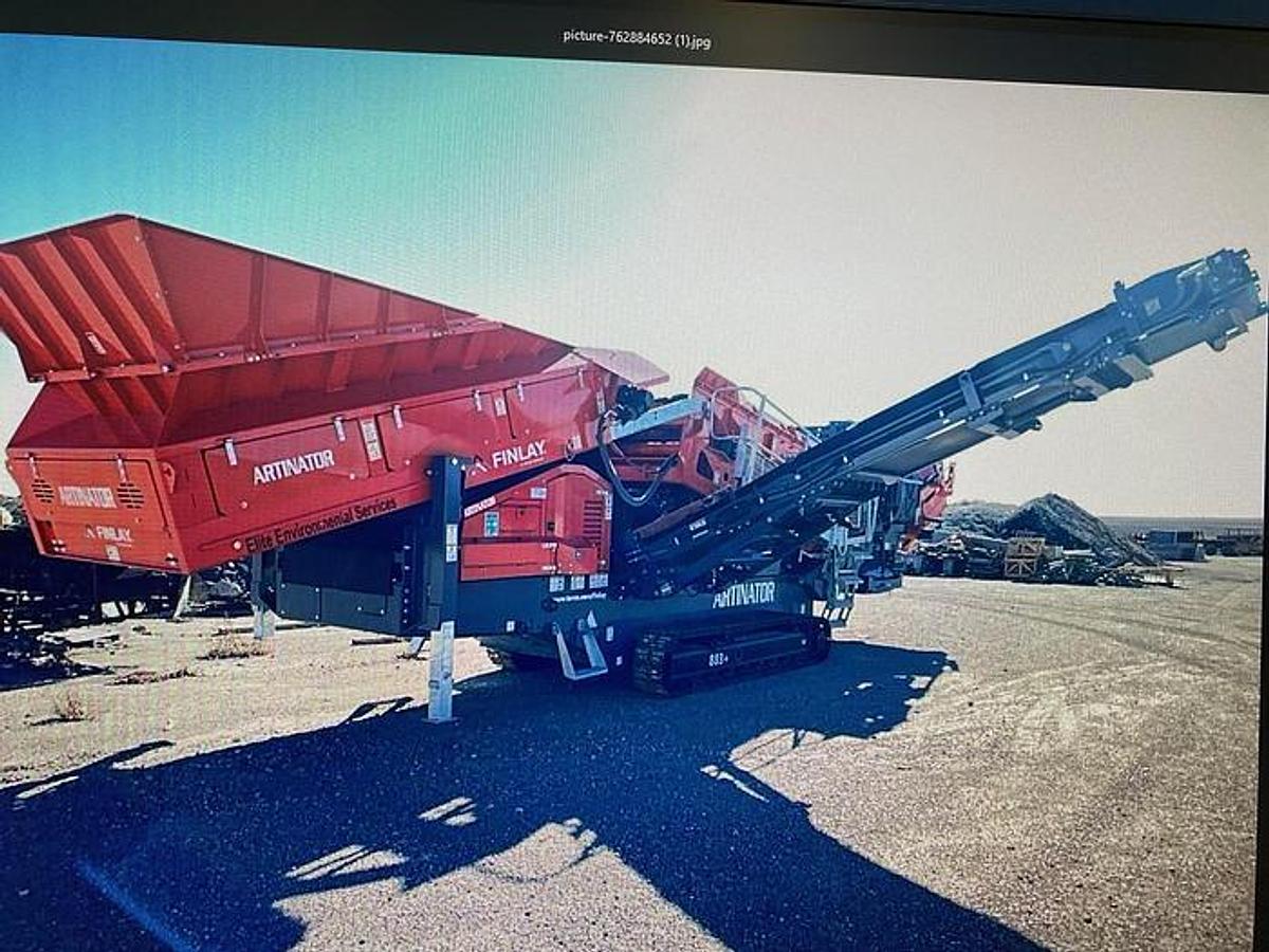 2023 Terex Finlay 883+