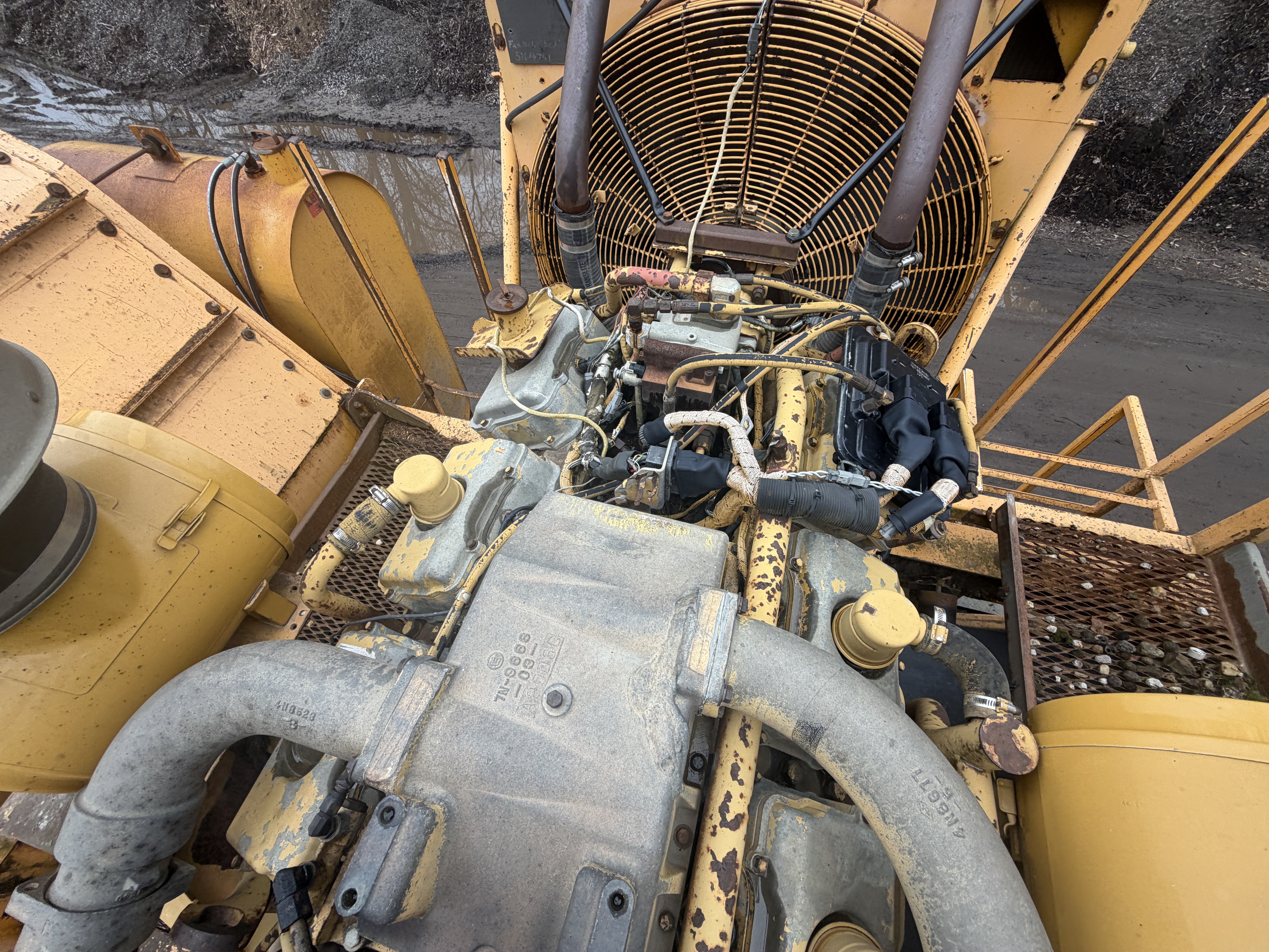 CBI Magnum Horizontal Grinder