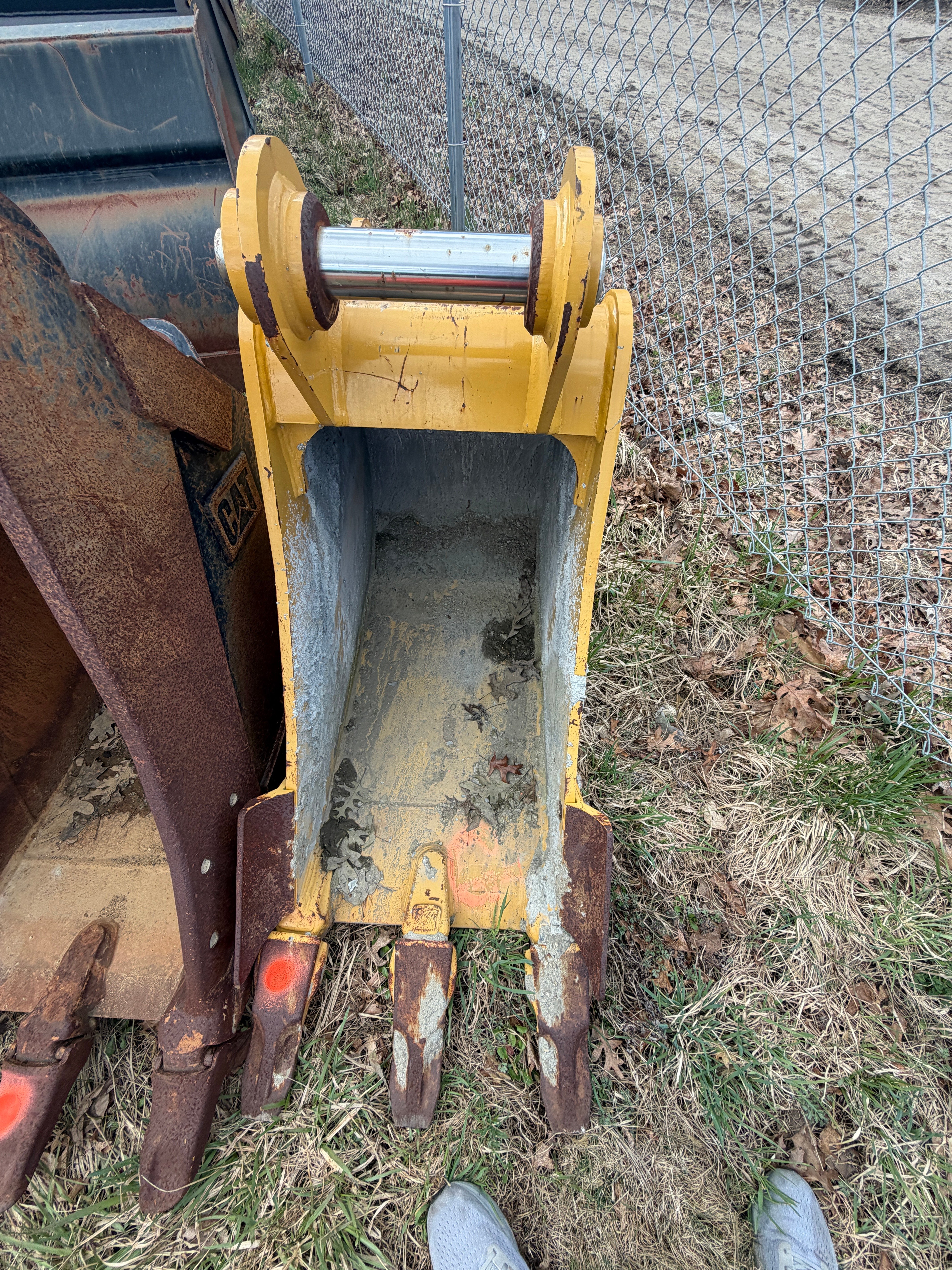 CAT Quick-Coupler Bucket
