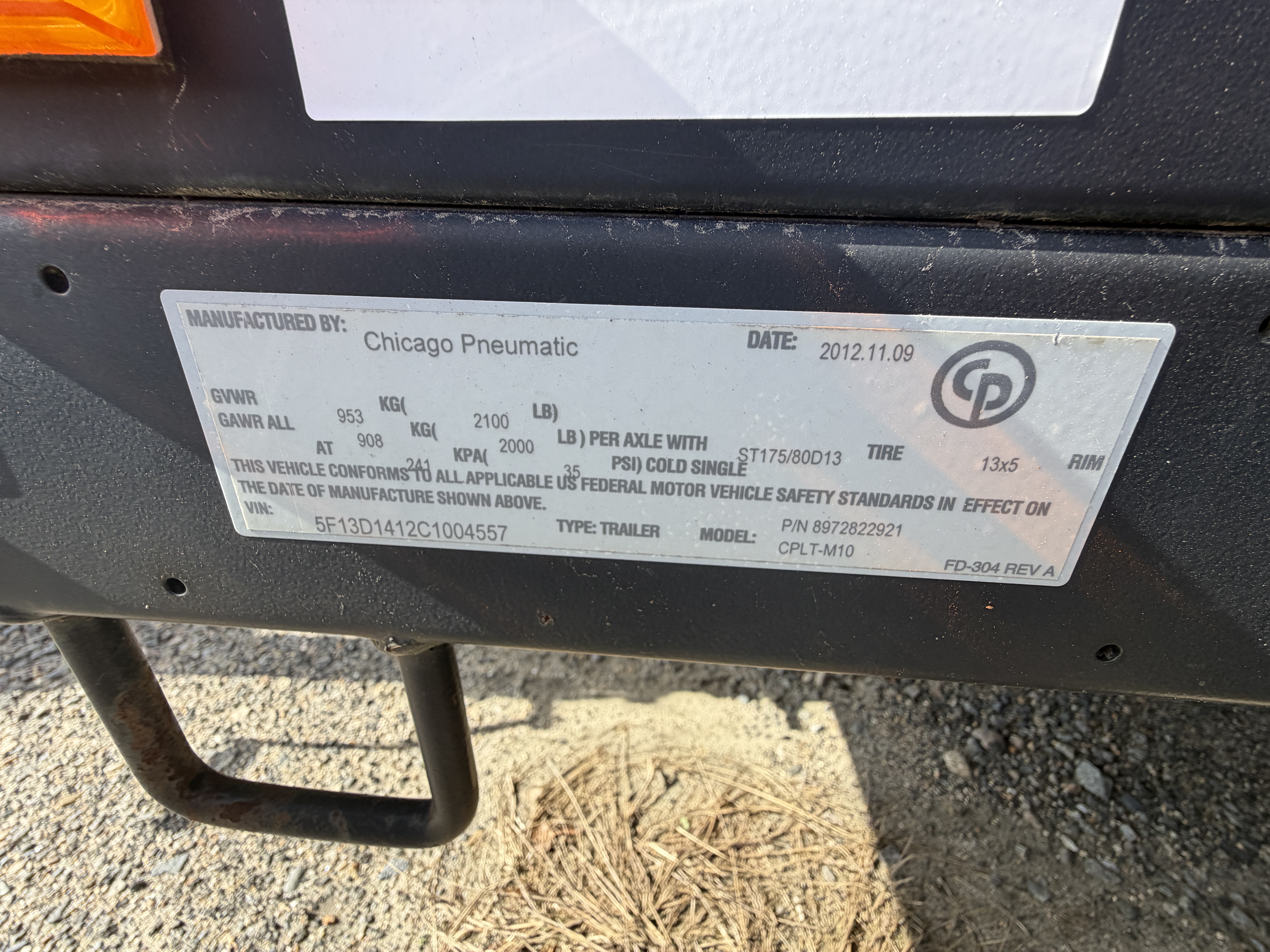 2012 Chicago Pneumatic Light Tower