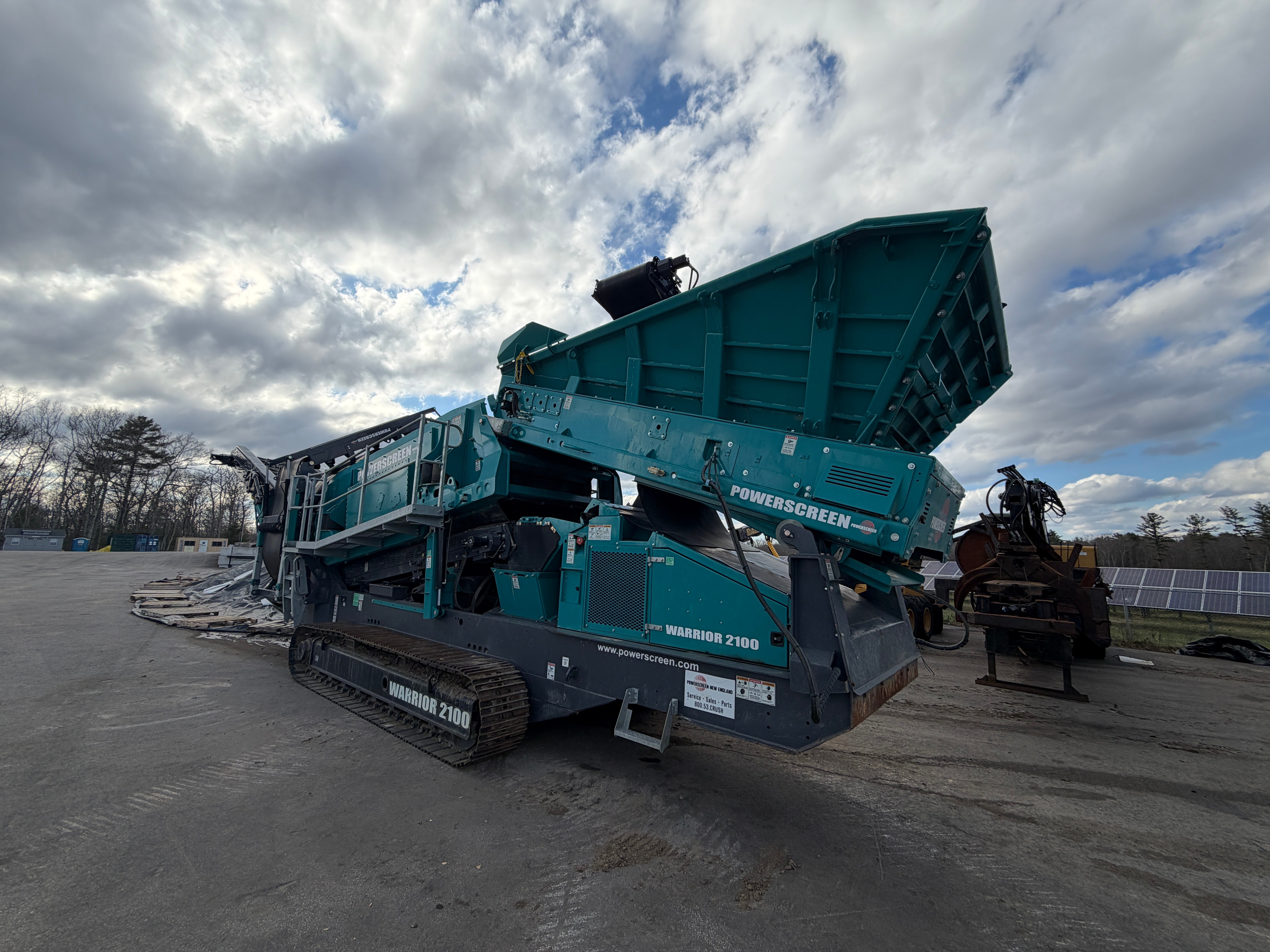 Powerscreen Warrior 2100