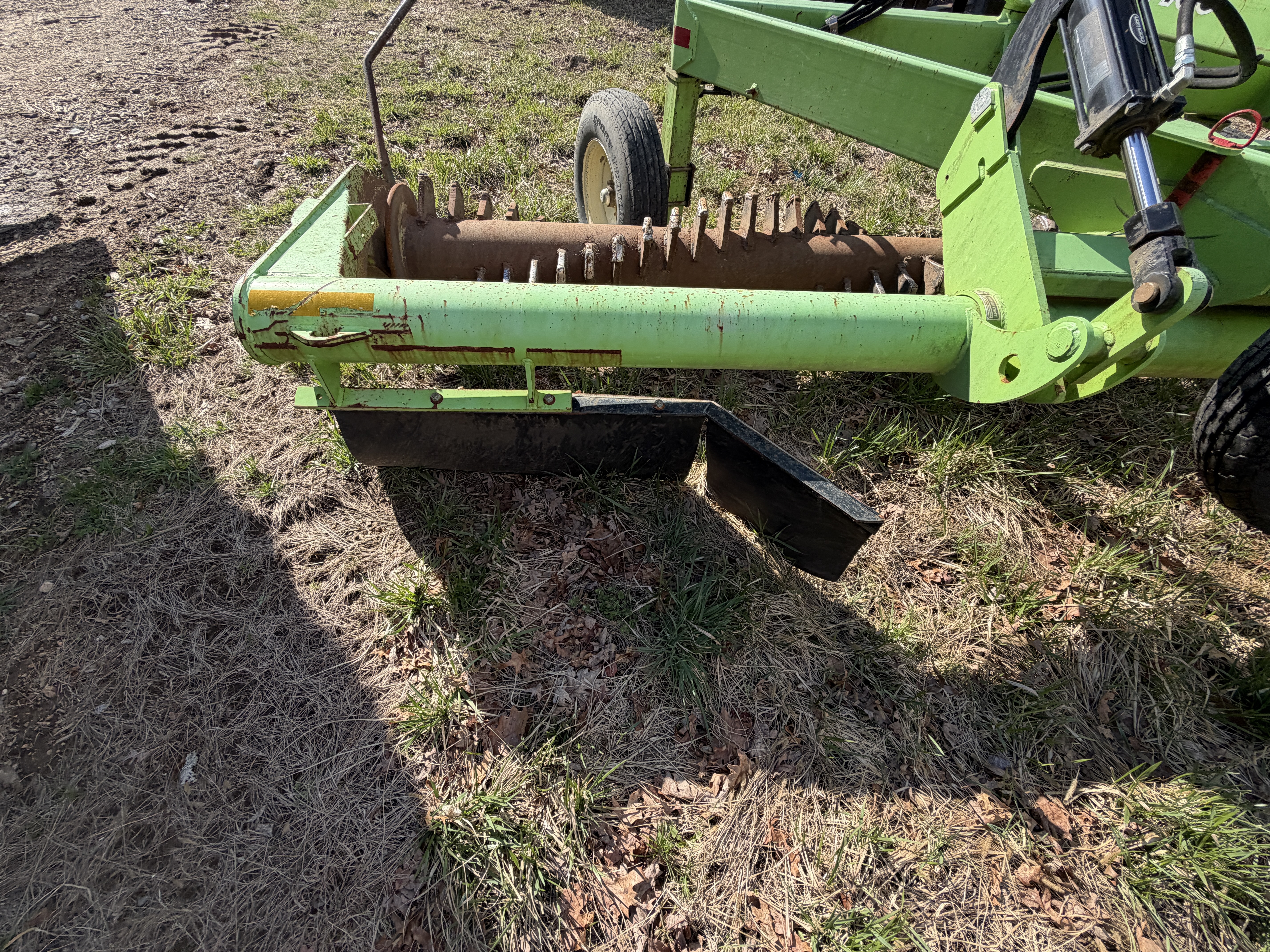 Schulte SRW 1400 Rock Rake