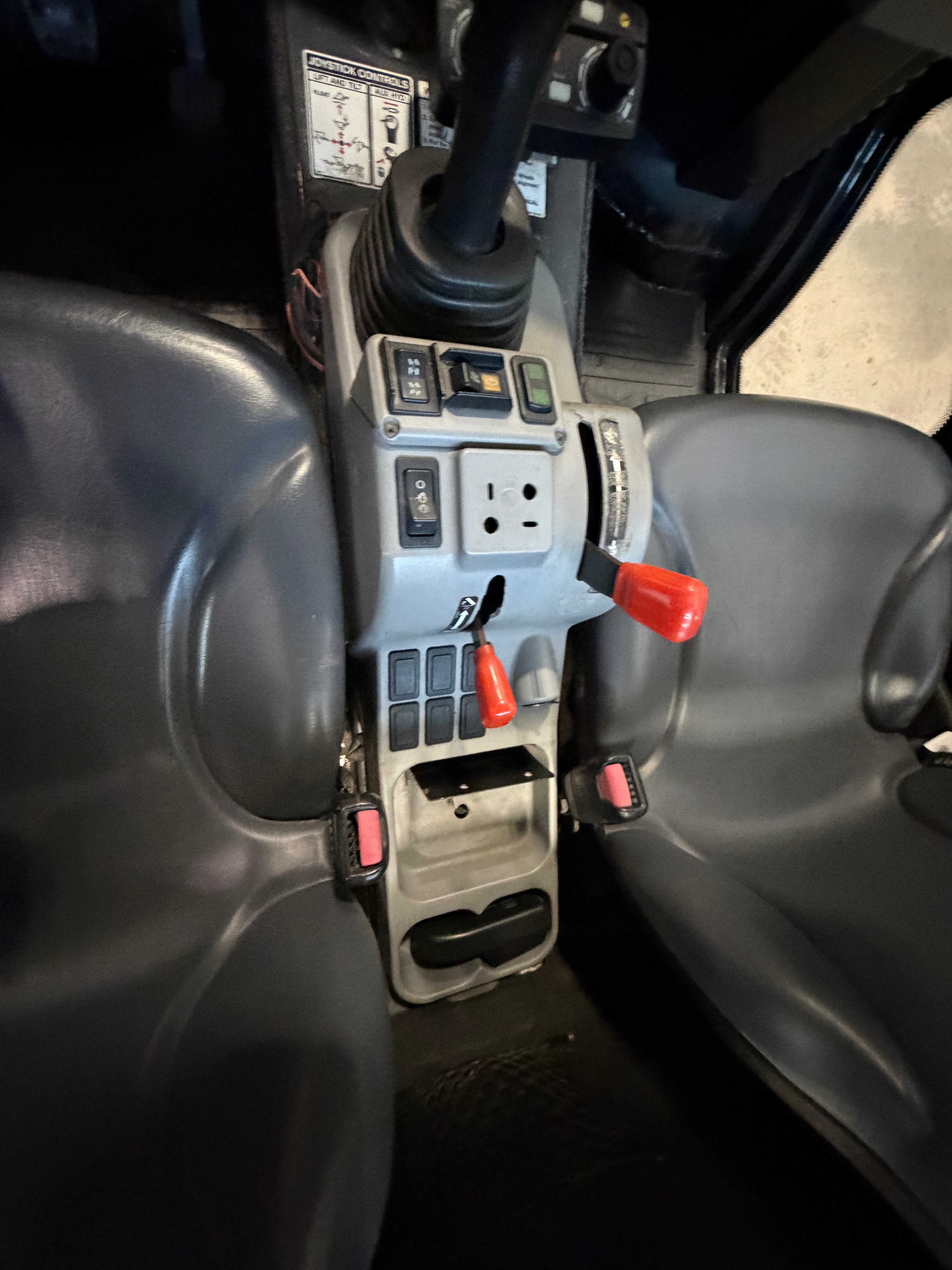 2017 Bobcat T650 Compact Track Loader