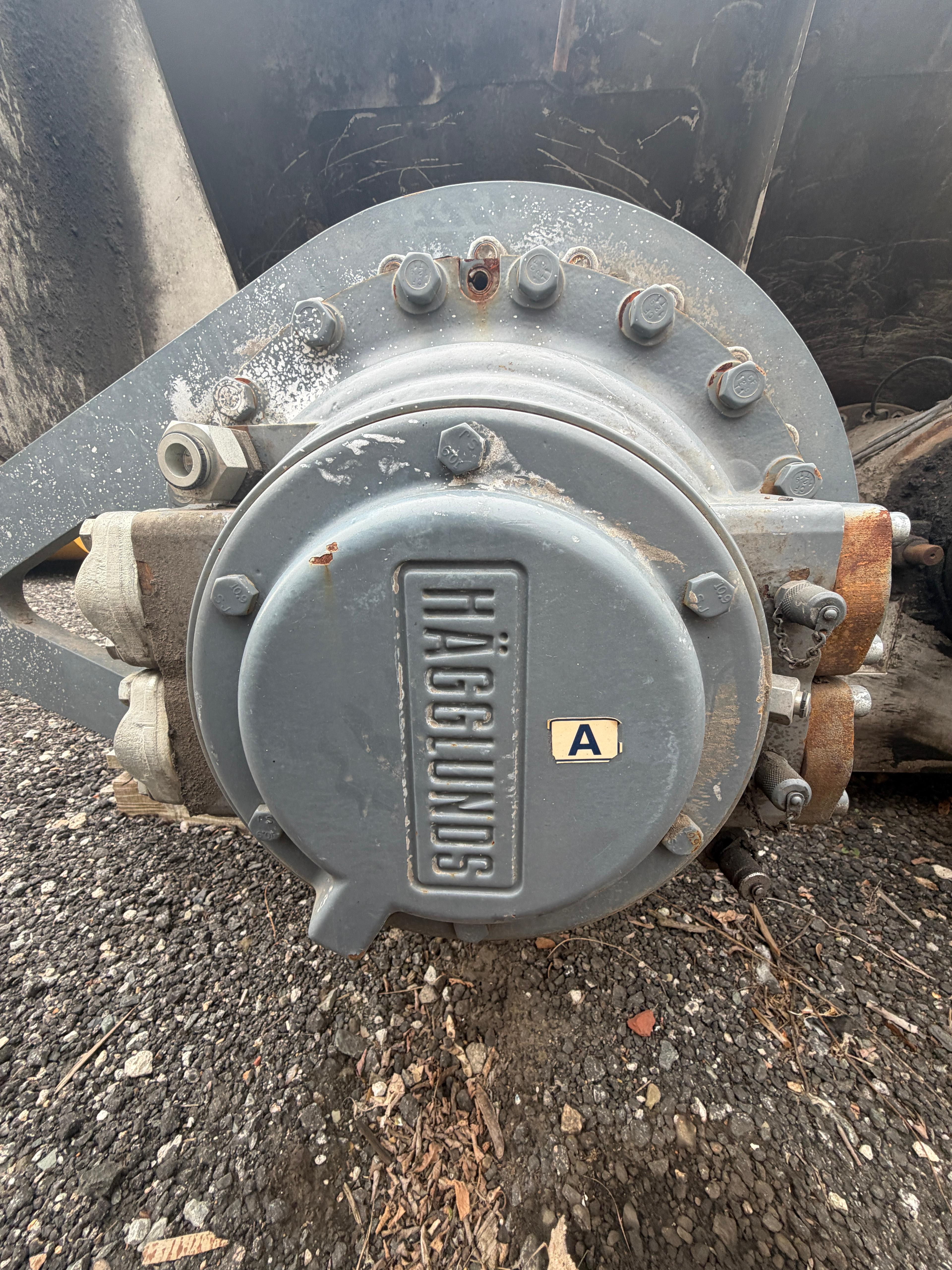 Metso M&J 4000 Cutting Table